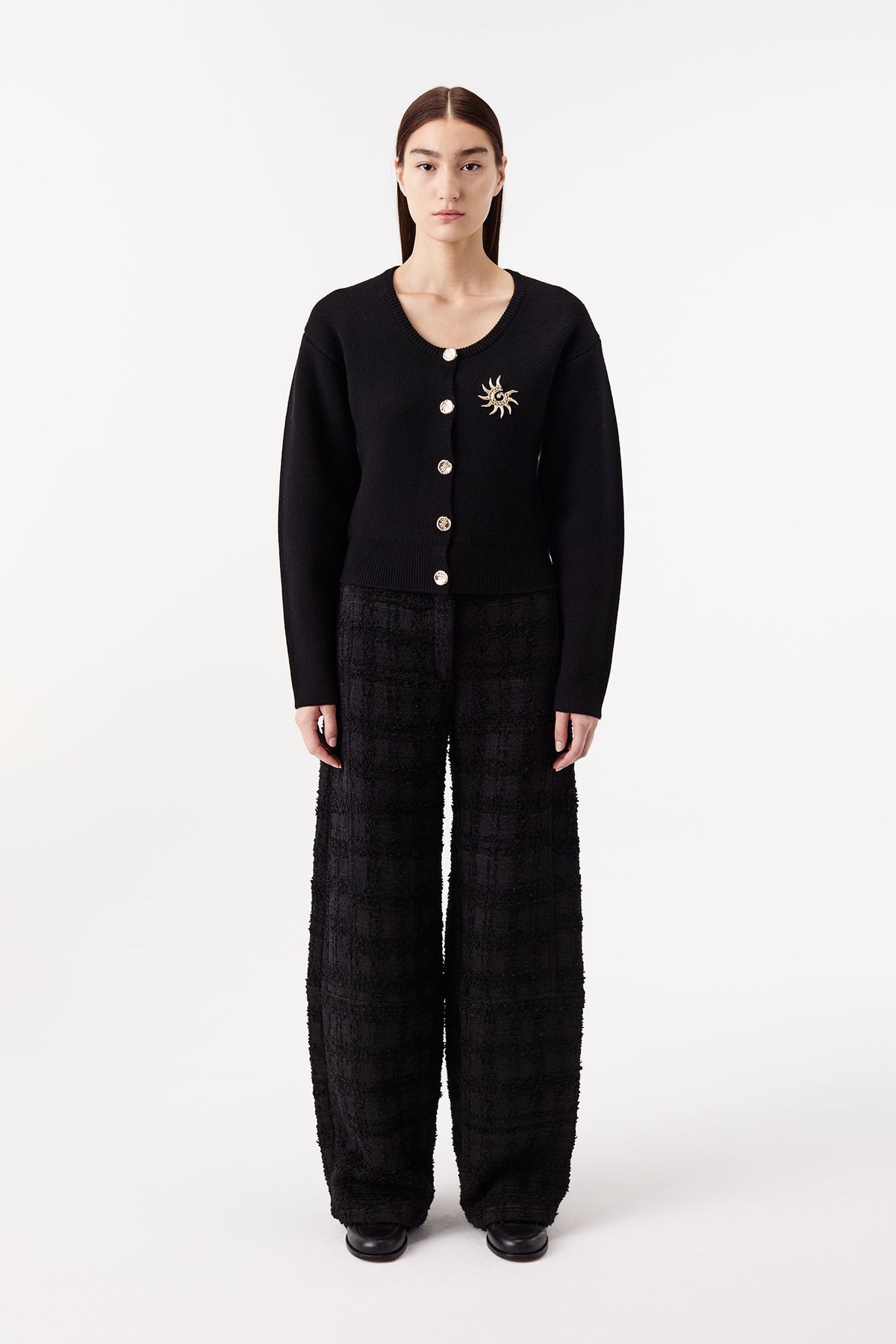 Round-neck cardigan