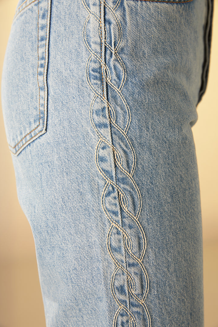 Denim broderie tresse