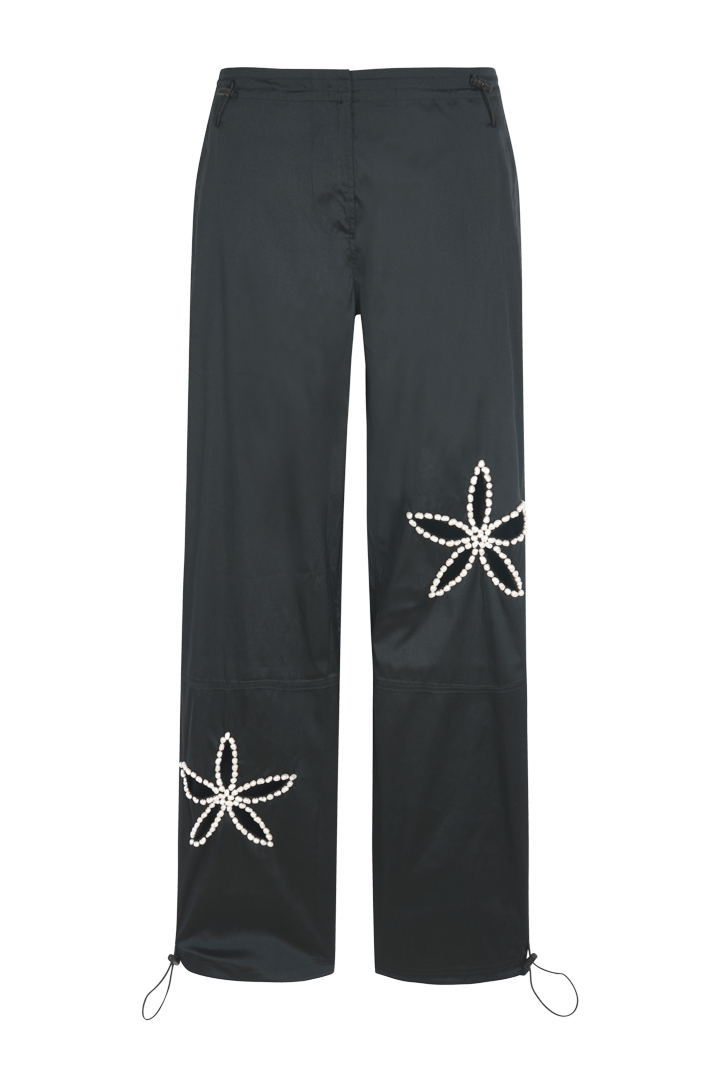 Perlenhose