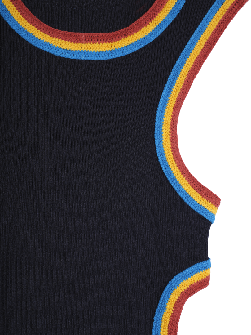Long knit dress with waist opening