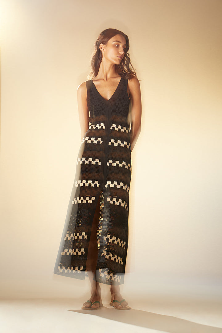 Häkelkleid mit Schlitz