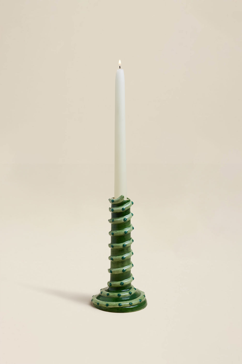 Spiral candle holder