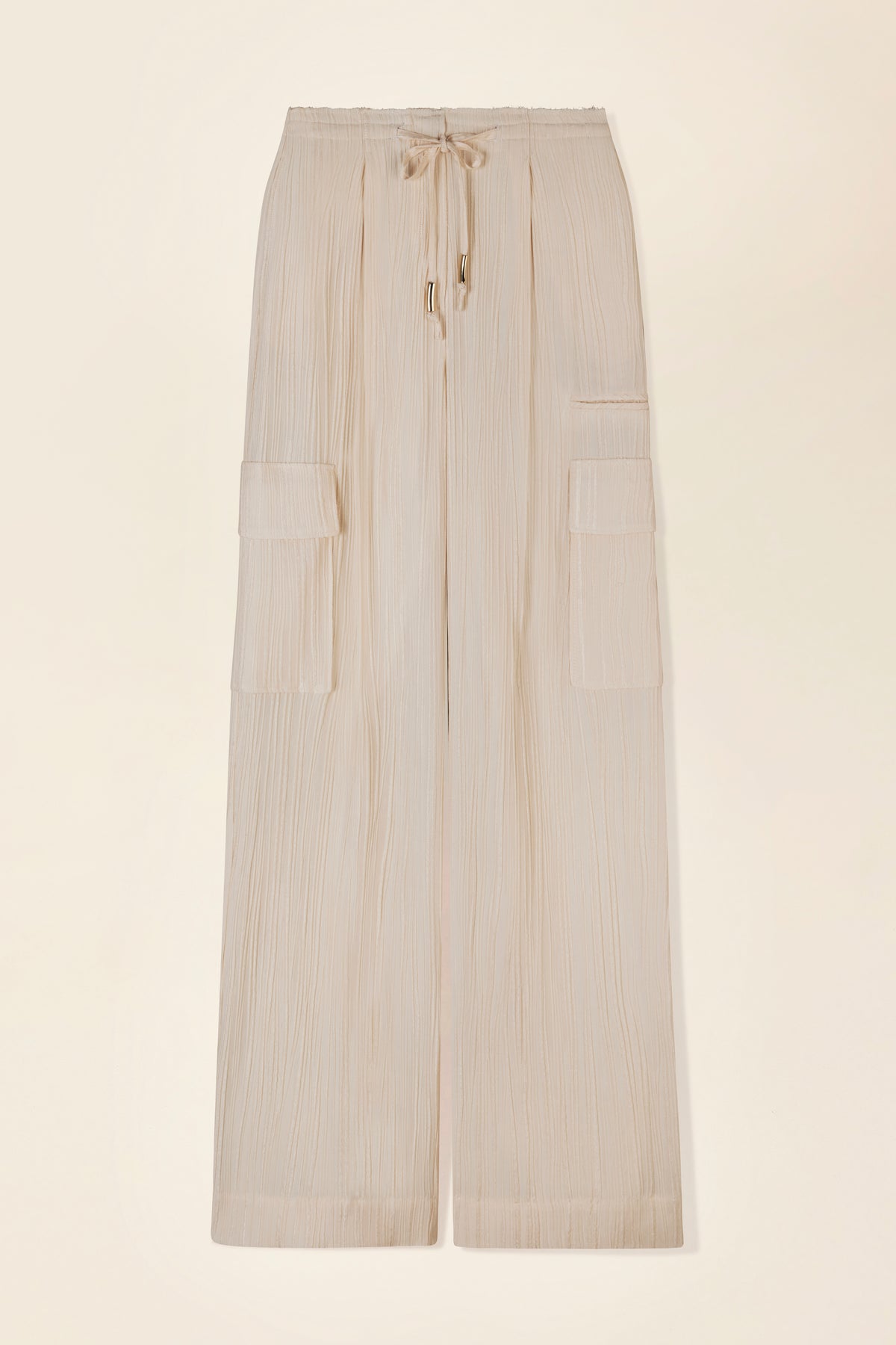 Textured fluid pants