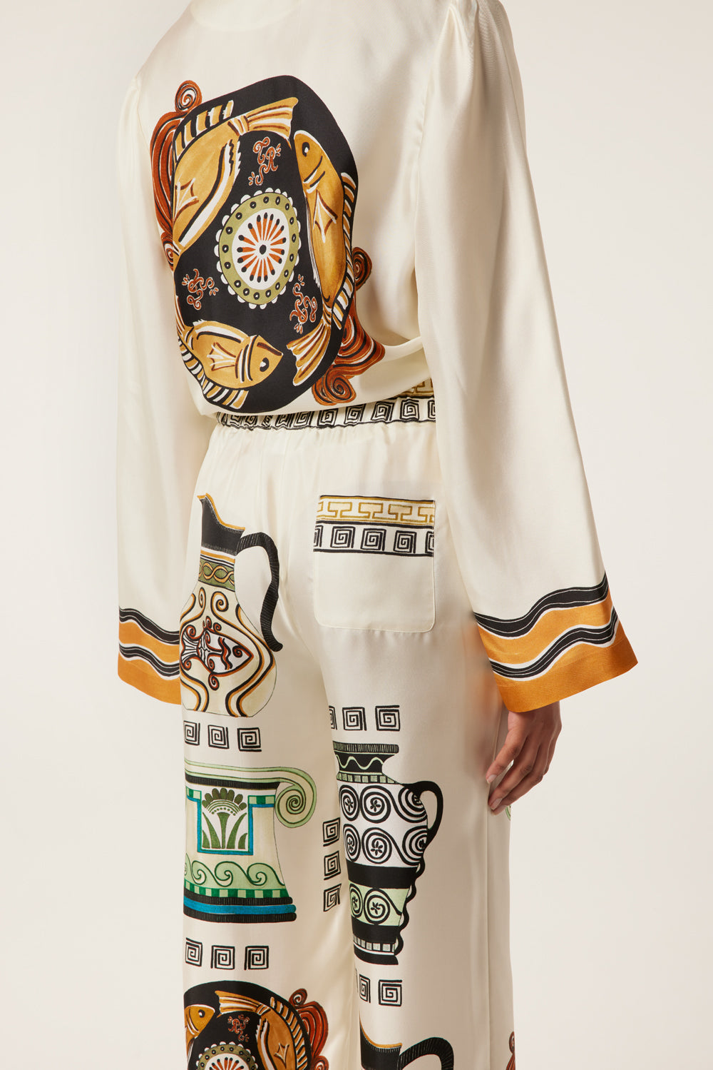 Silk pants with jar pattern