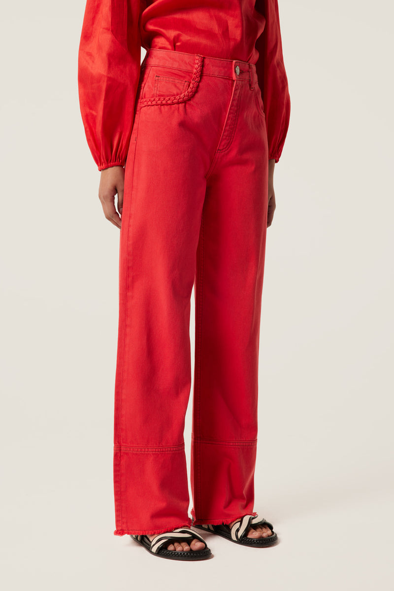 Trousers with contrasting stitching