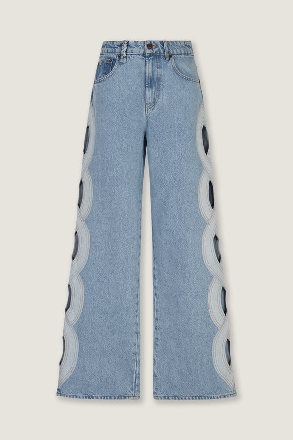 Denim clair avec ouverture tresse