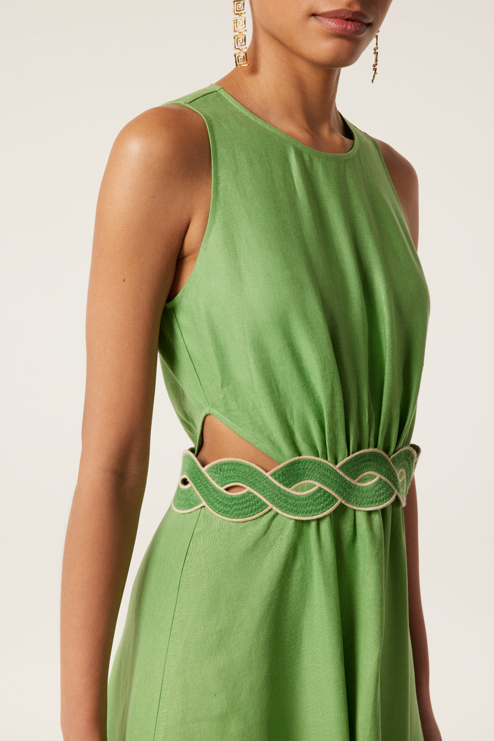 Long dress with braid belt