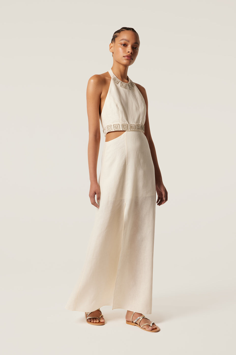 Robe longue dos nu à spirales strass