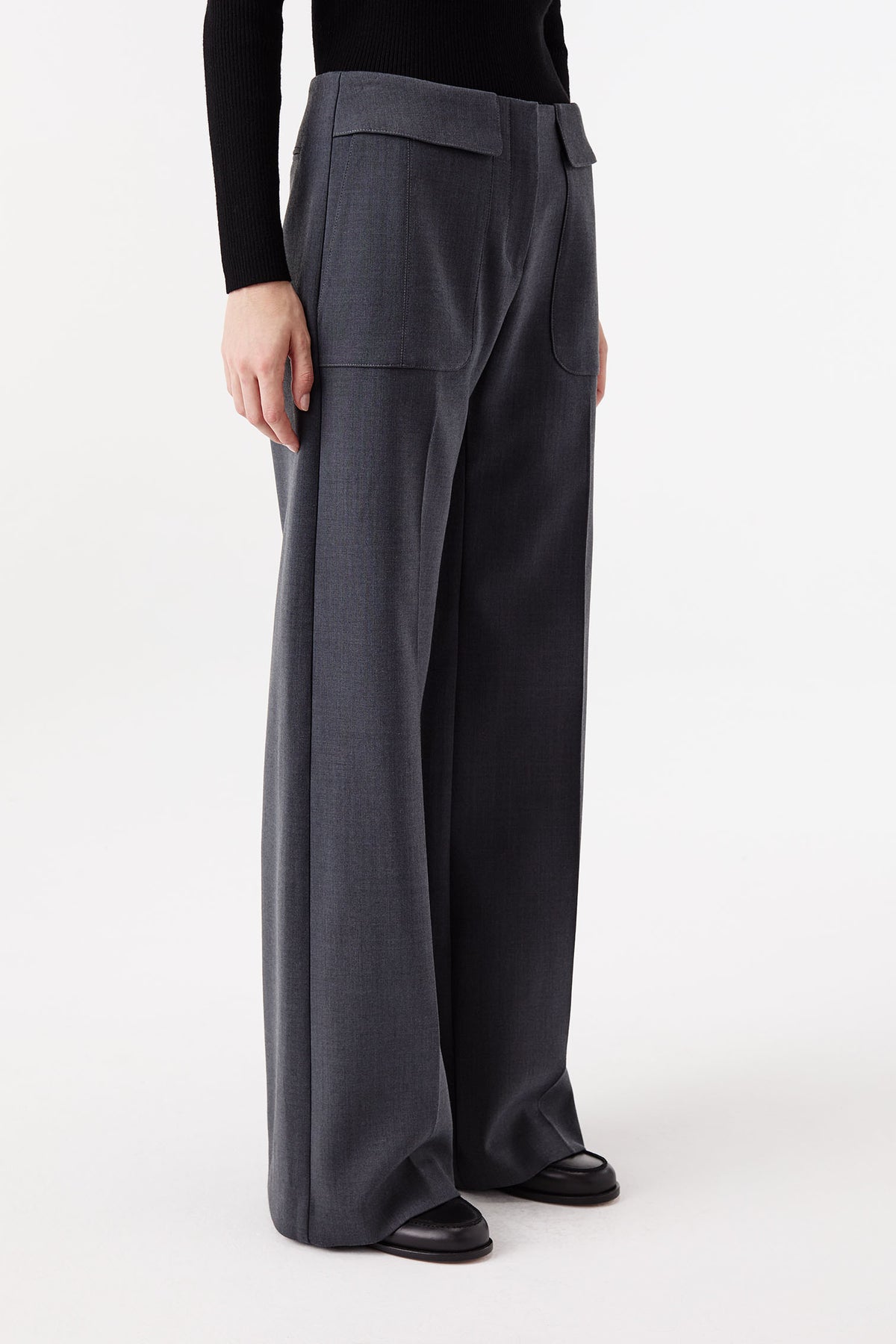Tailored trousers with patch pockets