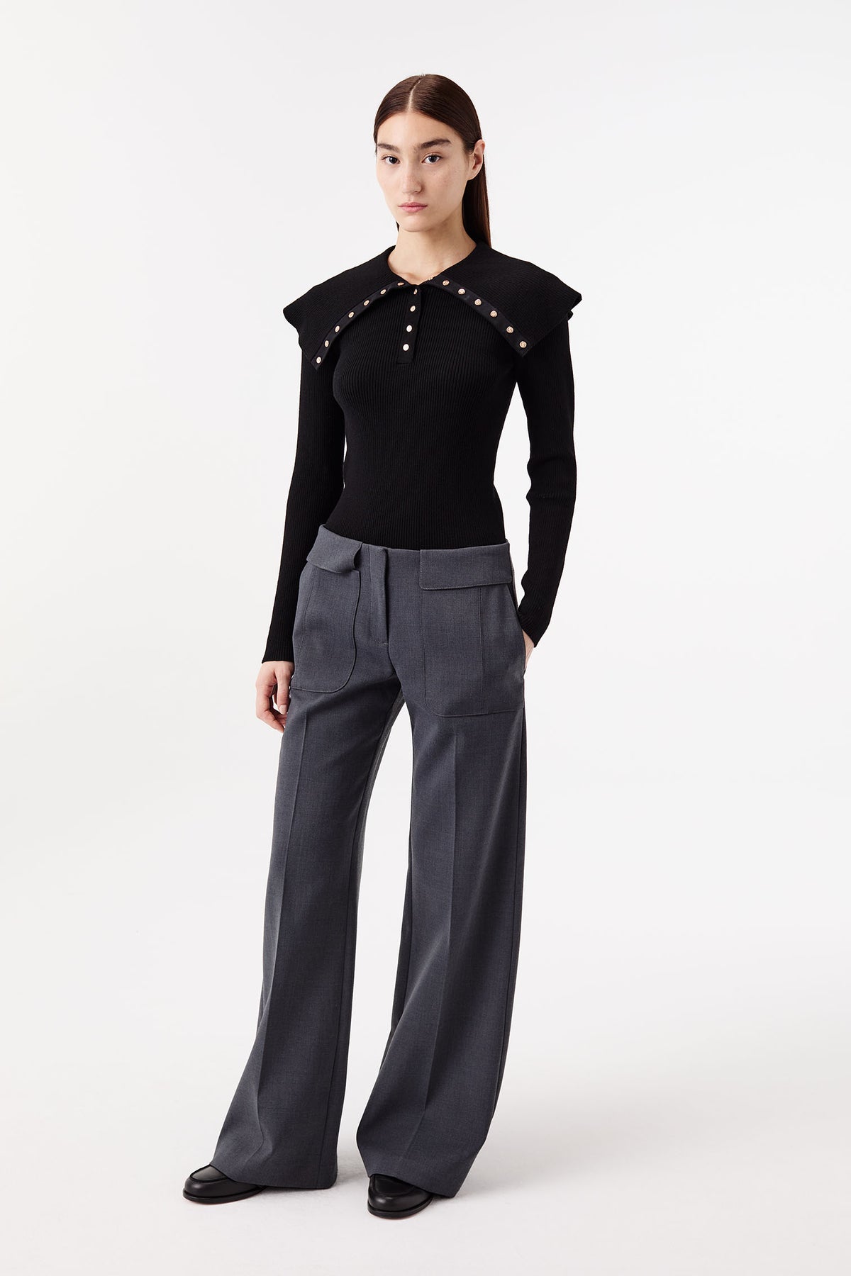 Tailored trousers with patch pockets