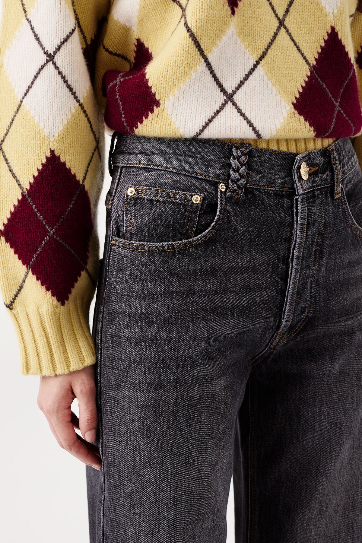 Anthracite denim with back jewelry detail