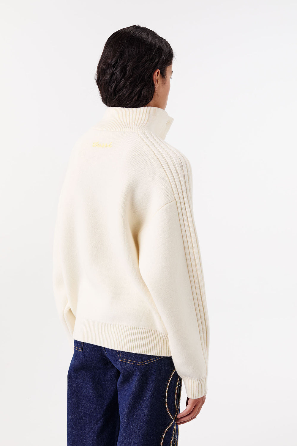 Thick Sweater with a Trucker Collar