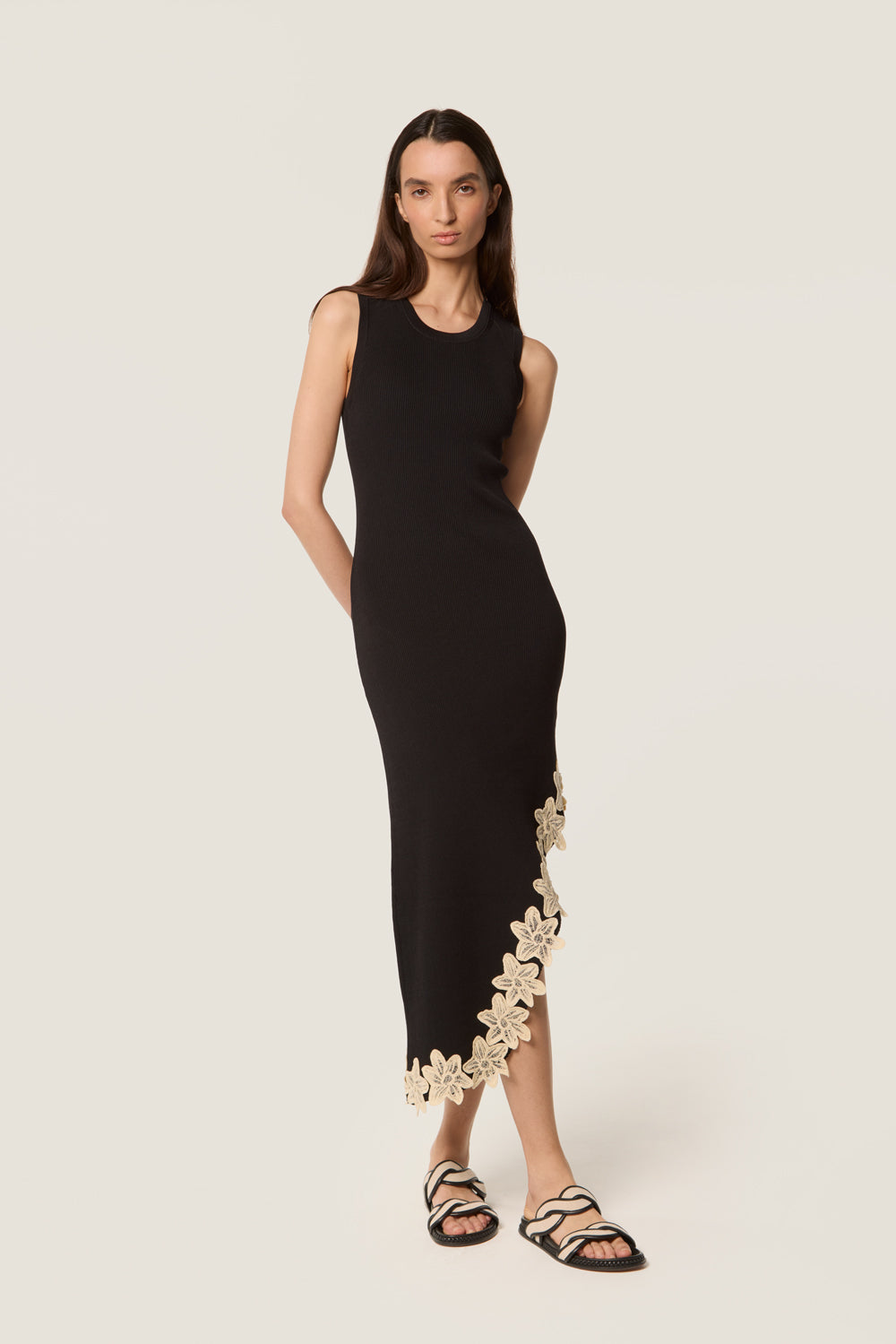Robe en maille asymétrique