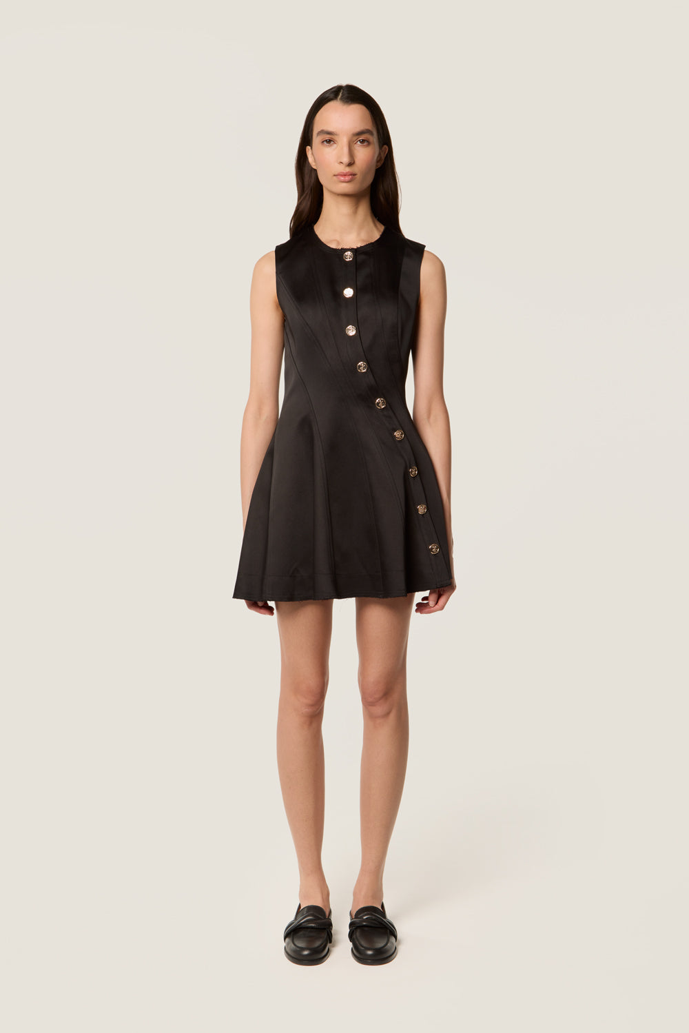 Robe en satin twisté