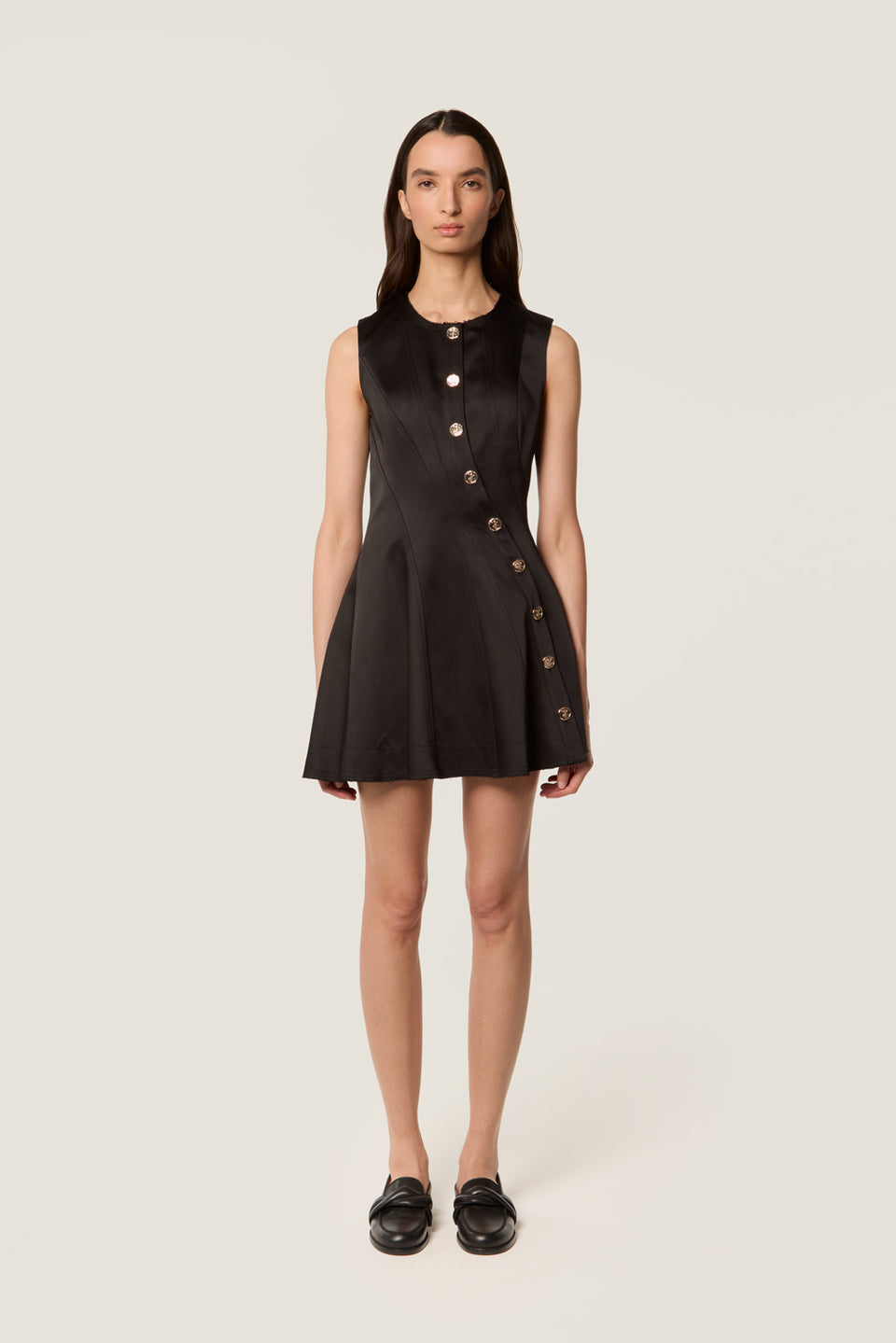 Robe en satin twisté