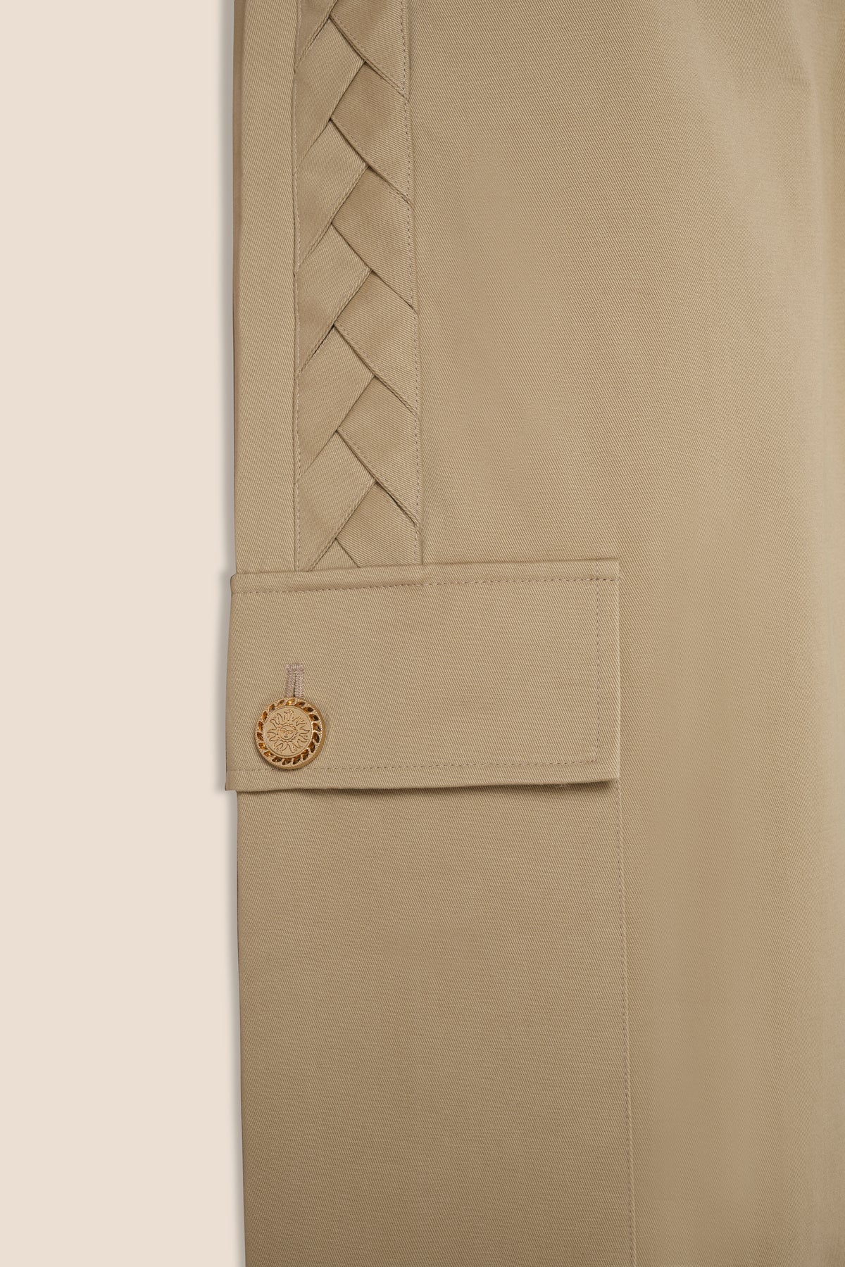 Pantalon cargo à tresses