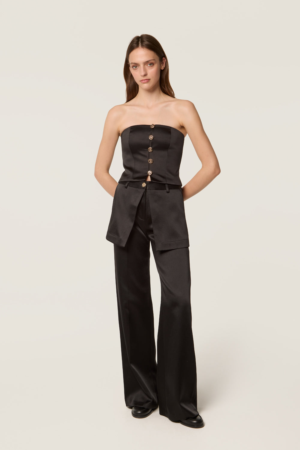 Pantalon effet jupe en satin