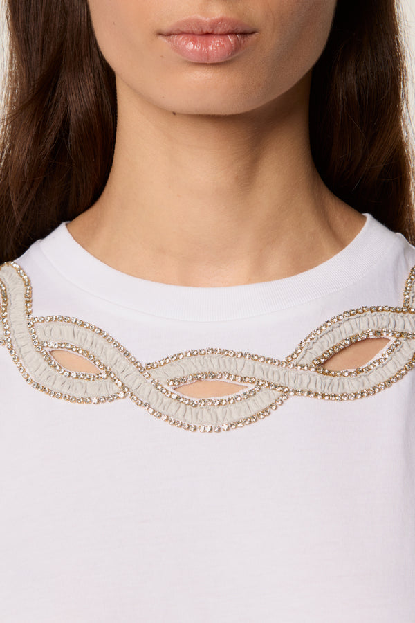 Braided collar T-shirt