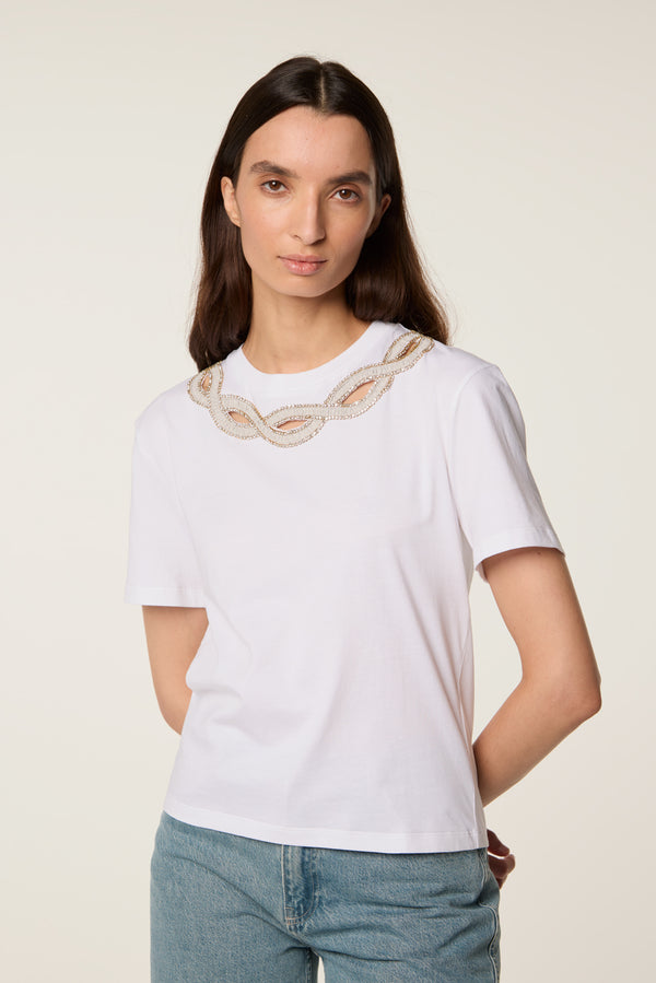 Braided collar T-shirt