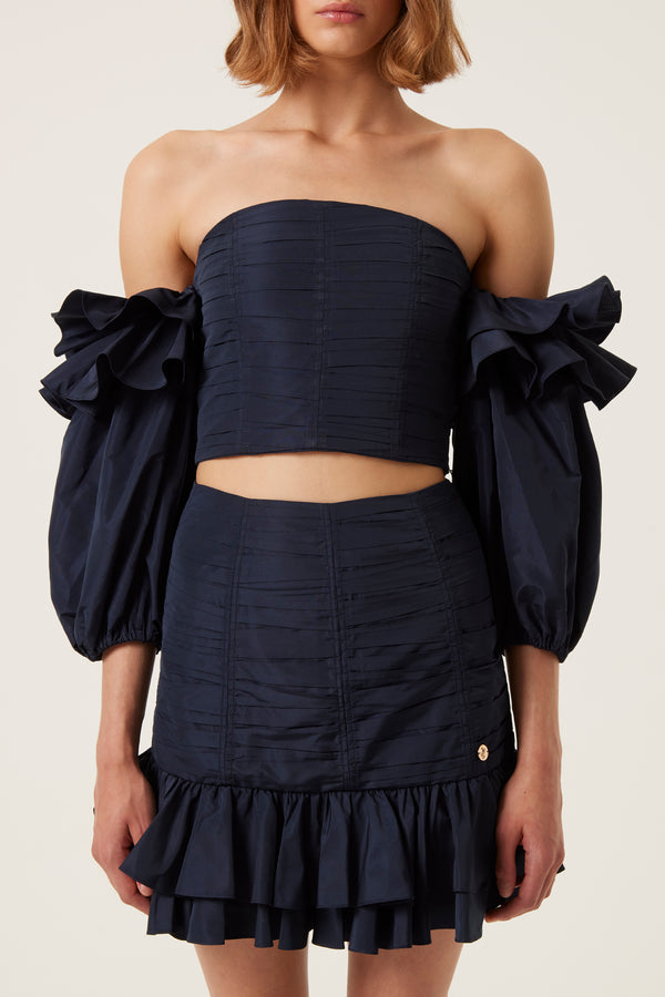 Strapless top with puffed sleeves