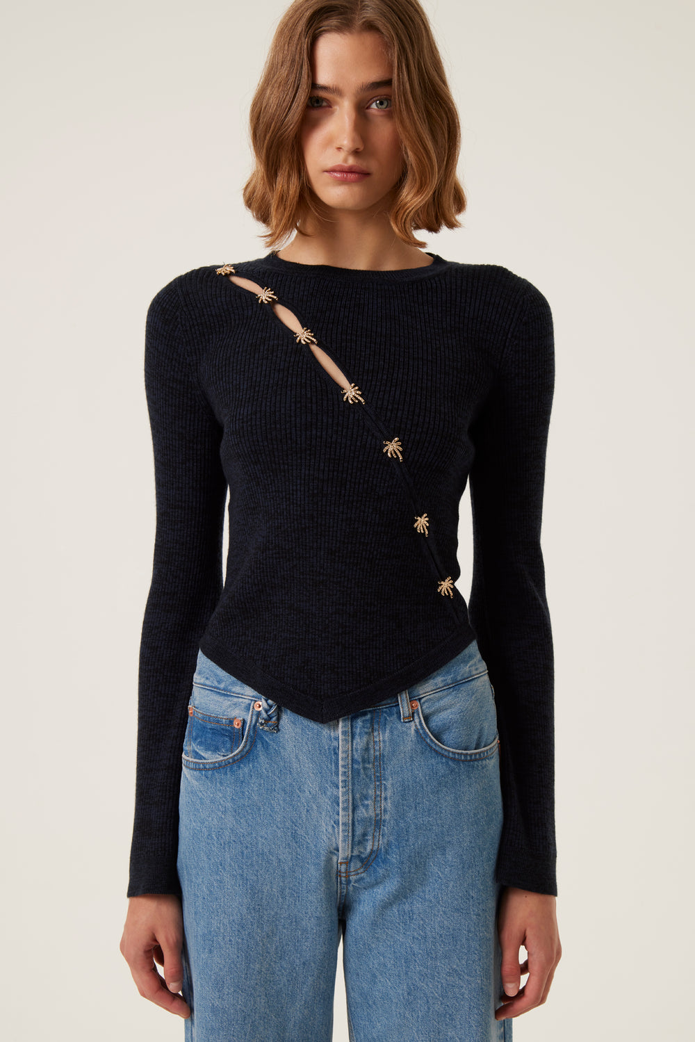 Diagonal opening sweater