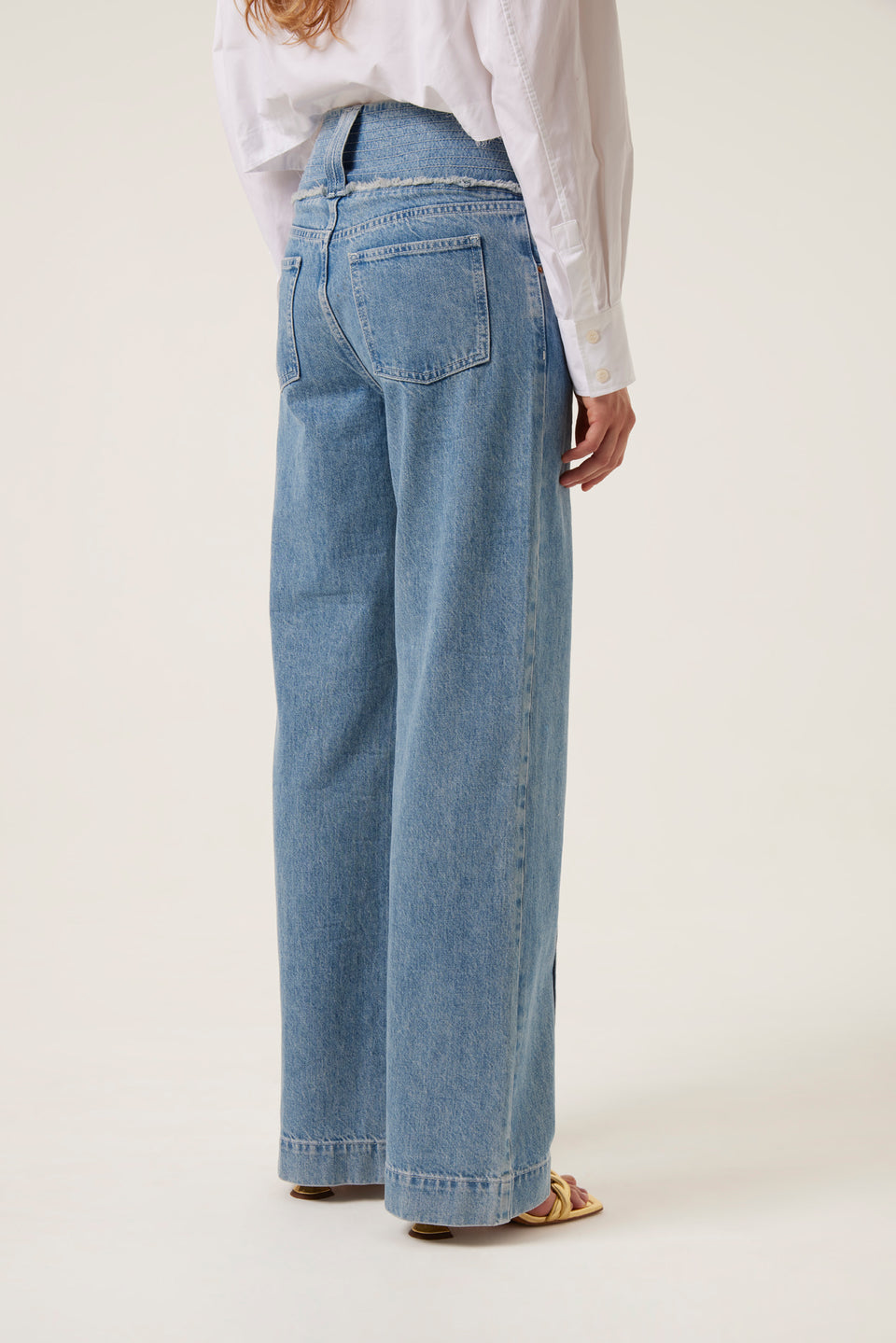 Wide-waistband denim