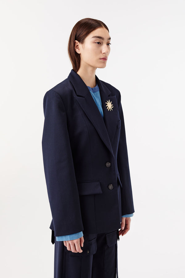 Long-tail suit jacket