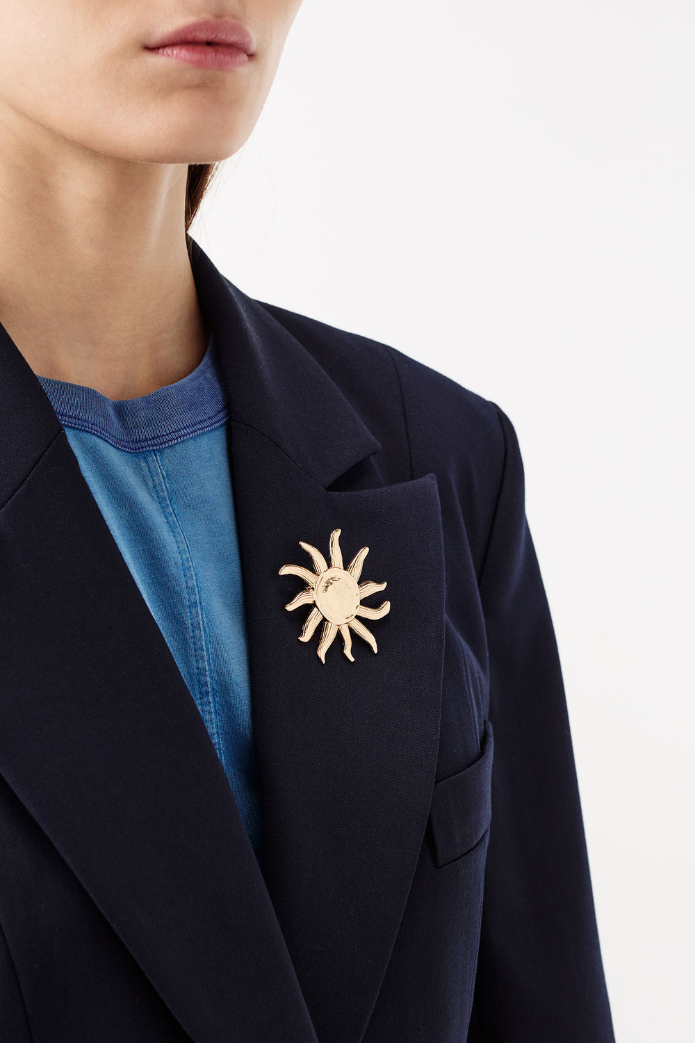 Long-tail suit jacket