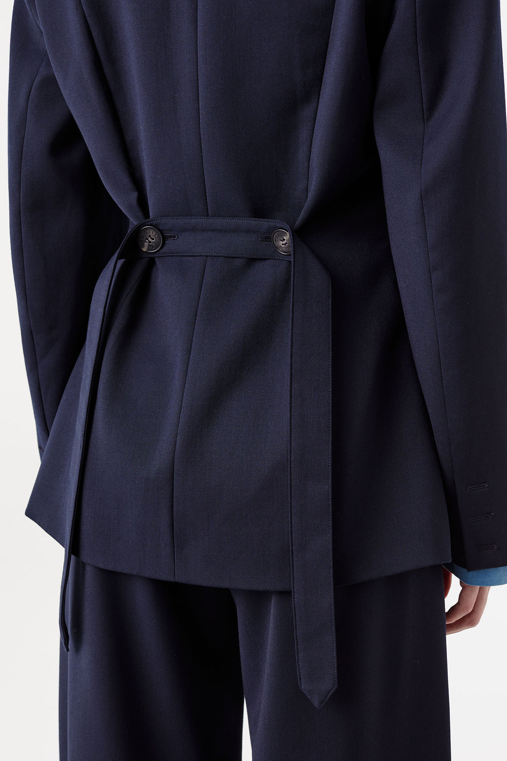 Long-tail suit jacket