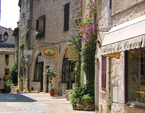 A day in Saint-Paul-De-Vence - Tresse Paris