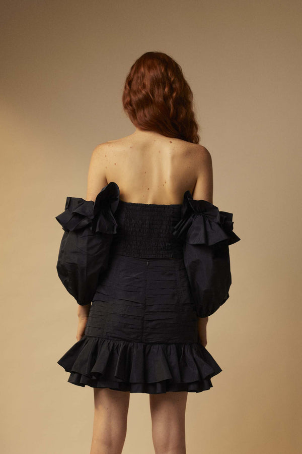 Short taffeta skirt with ruffles