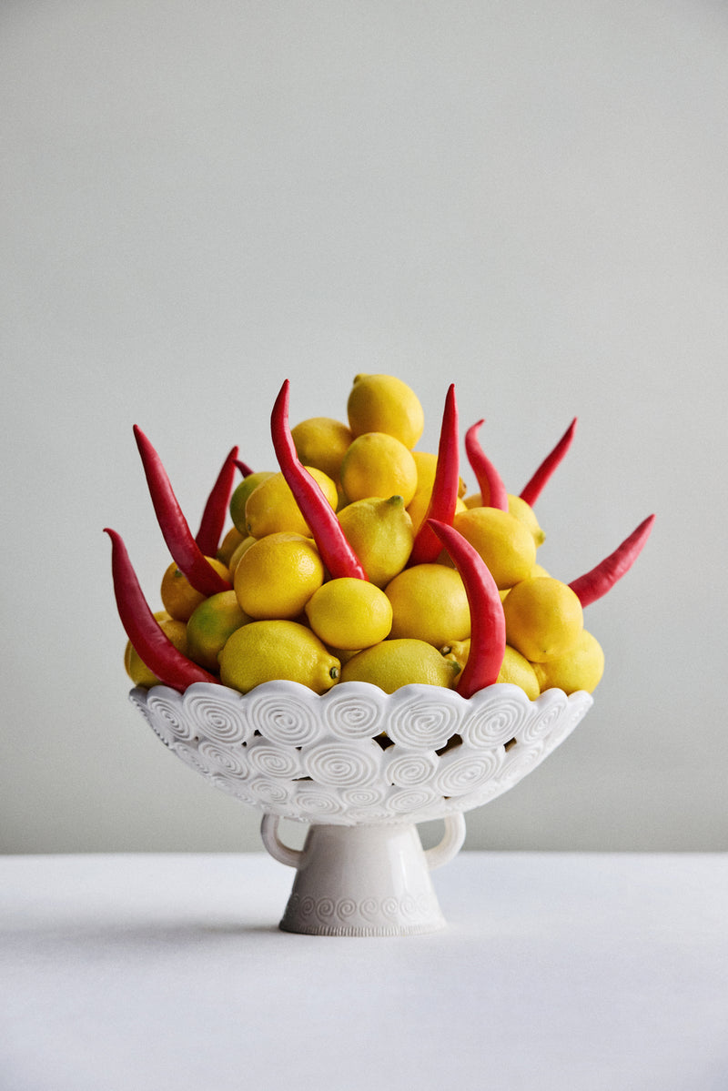 Spiral fruit bowl