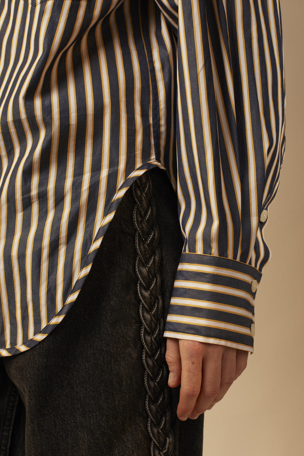 Loose-fitting striped poplin shirt