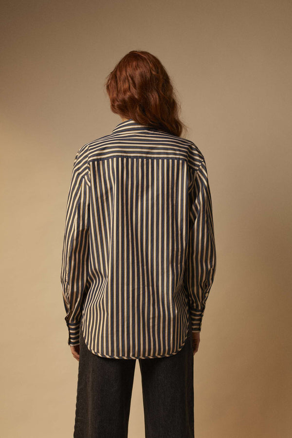 Loose-fitting striped poplin shirt