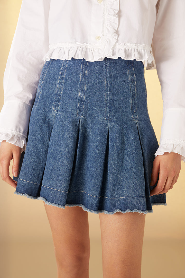 Pleated denim skirt