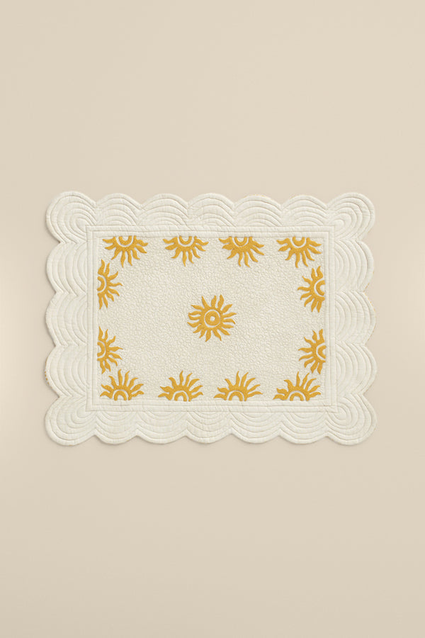 Reversible patterned placemat