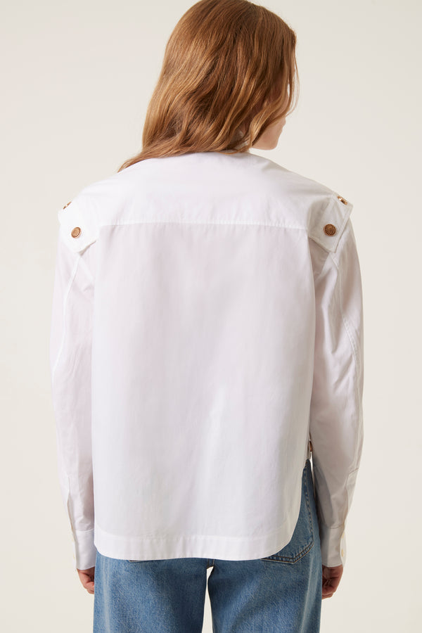 Shirt with press studs