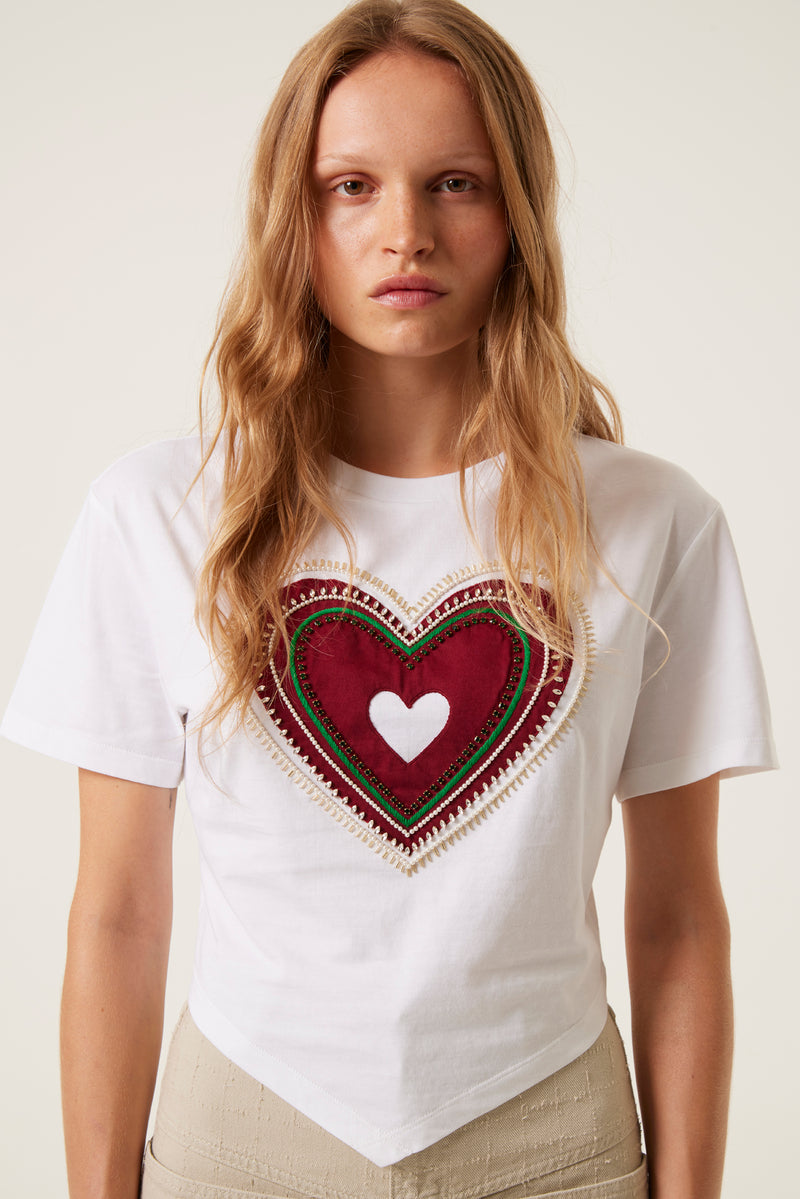 Heart embroidered T-shirt
