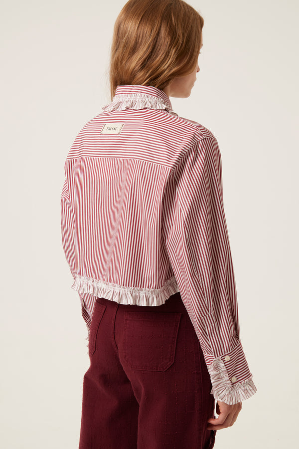 Short shirt with ruffles