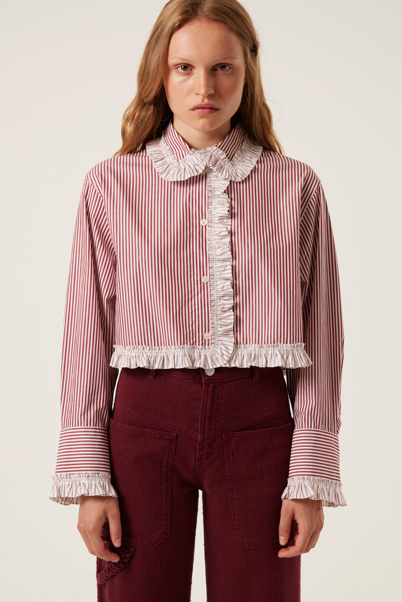 Short shirt with ruffles