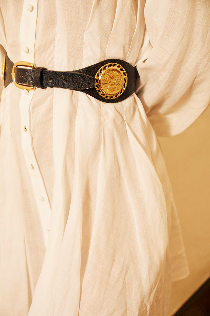 Leather belt with sun medals - Tresse Paris